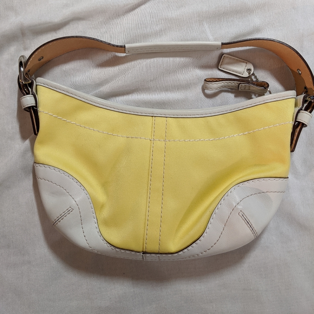 Coach Mini Hobo - Picture 8 of 11